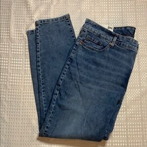 Joe Fresh women’s plus size blue denim jeans, size 22W.